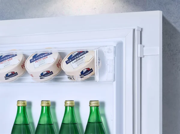 Hisense RIB291F4AWE 177cm Built In Fridge Freezer