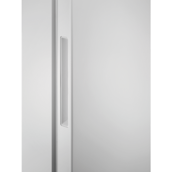 AEG AGB728E2NW 186cm Freestanding Freezer