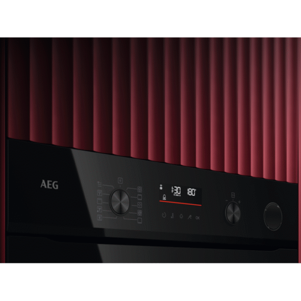 AEG NBR6P531SB SteamCrisp Single Oven with Pyrolytic Cleaning