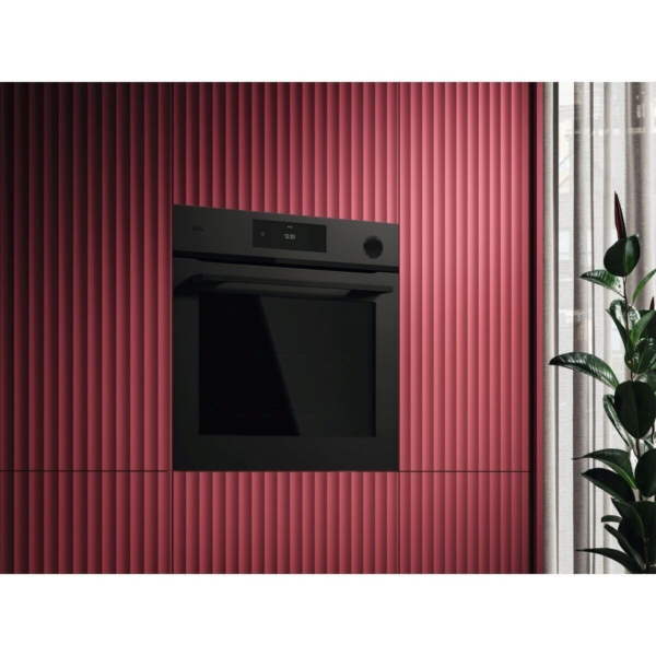 AEG PO7001SPT SteamCrisp Single Oven with Pyrolytic Cleaning