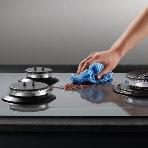 Fisher & Paykel CG604DLPGB4 60cm 4 Burner LPG Gas Hob