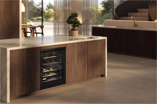 Miele KWTUS7074F Built Under Wine Conditioning Unit