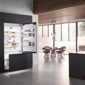 Miele MasterCool KF2902VI Built In Fridge Freezer