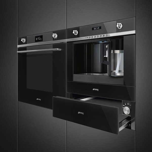Smeg Linea Vapor Clean Oven Black SF6102TVN