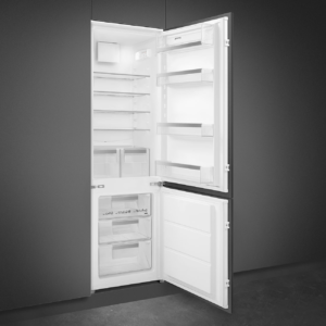 Smeg UKC81721E Built In Fridge Freezer